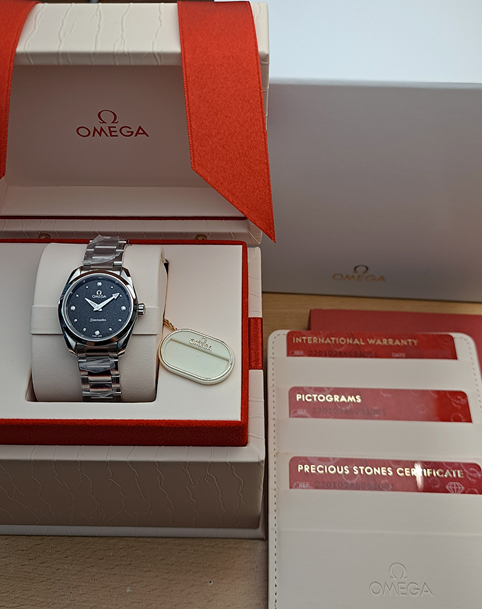 Omega Seamaster Aqua Terra 150M Quartz Diamond Dial Wristwatch Ref. 220.10.28.60.51.001